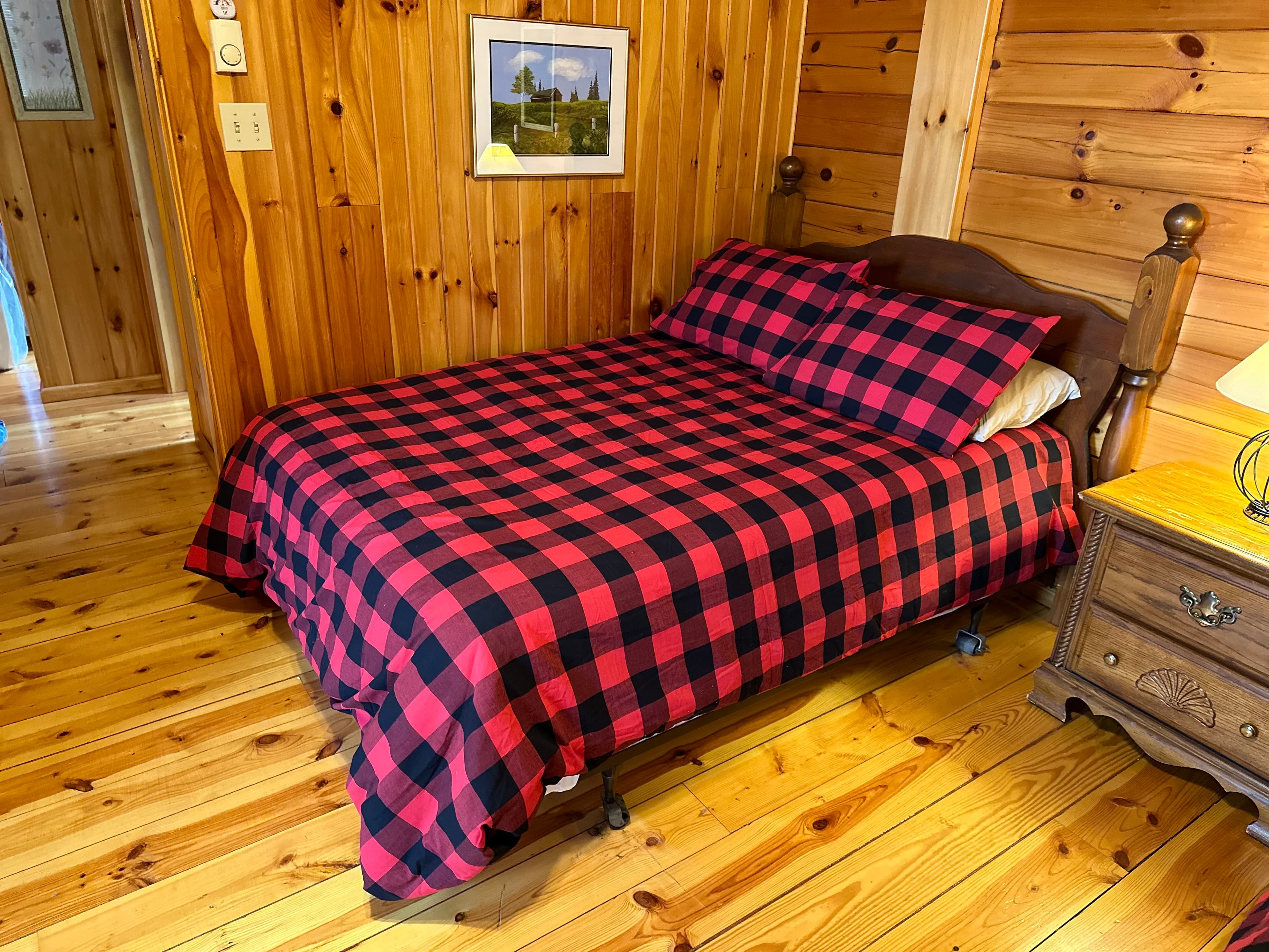 Upper right bedroom — window side