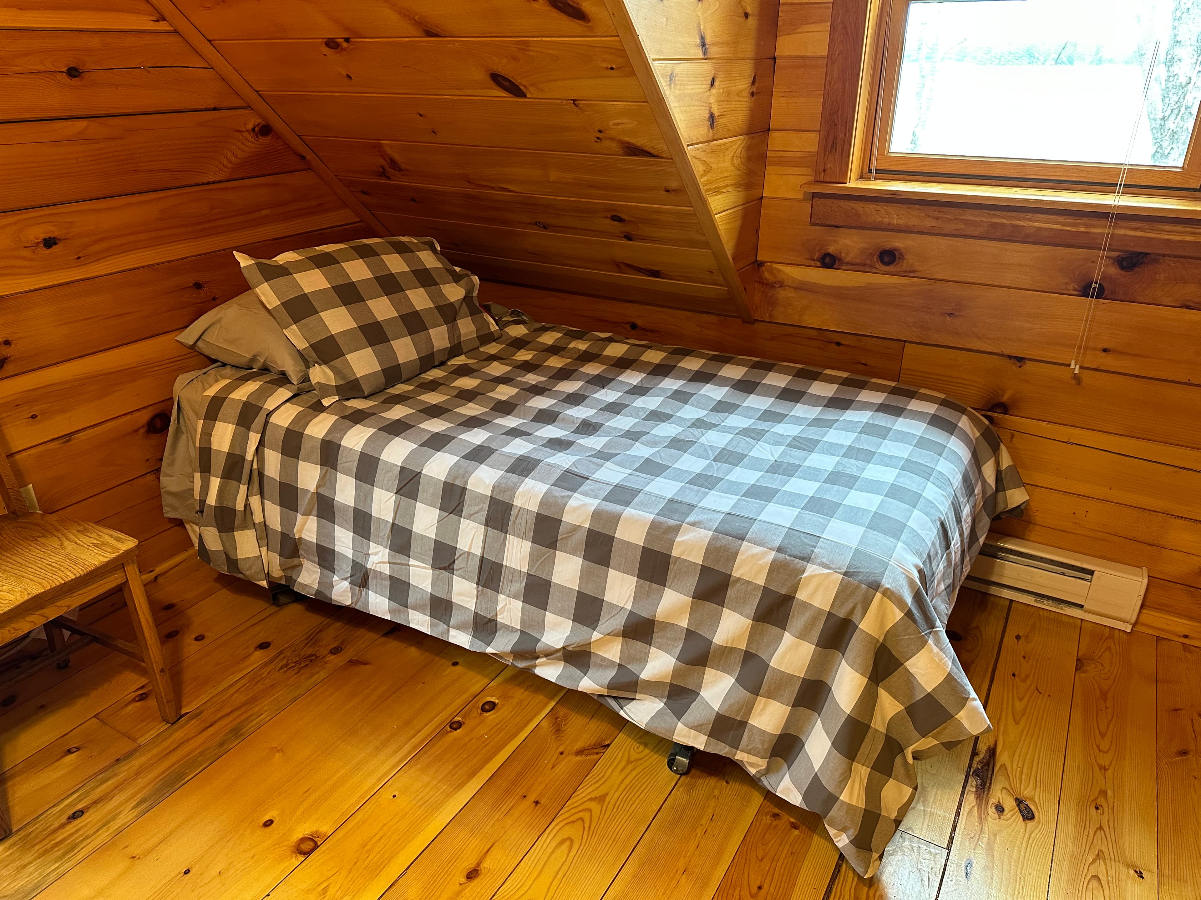 Upper right bedroom — angle view