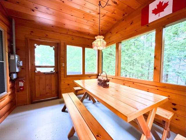 screened porch