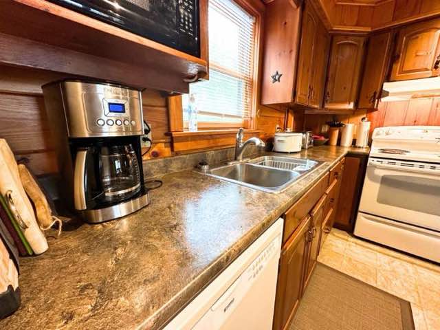 kitchen dining